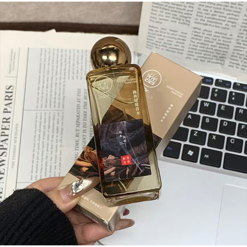 高級ユニセックス香水 ウードインセンス シダーフローラルウッ - Best Perfume Fragrance のレビューと価格