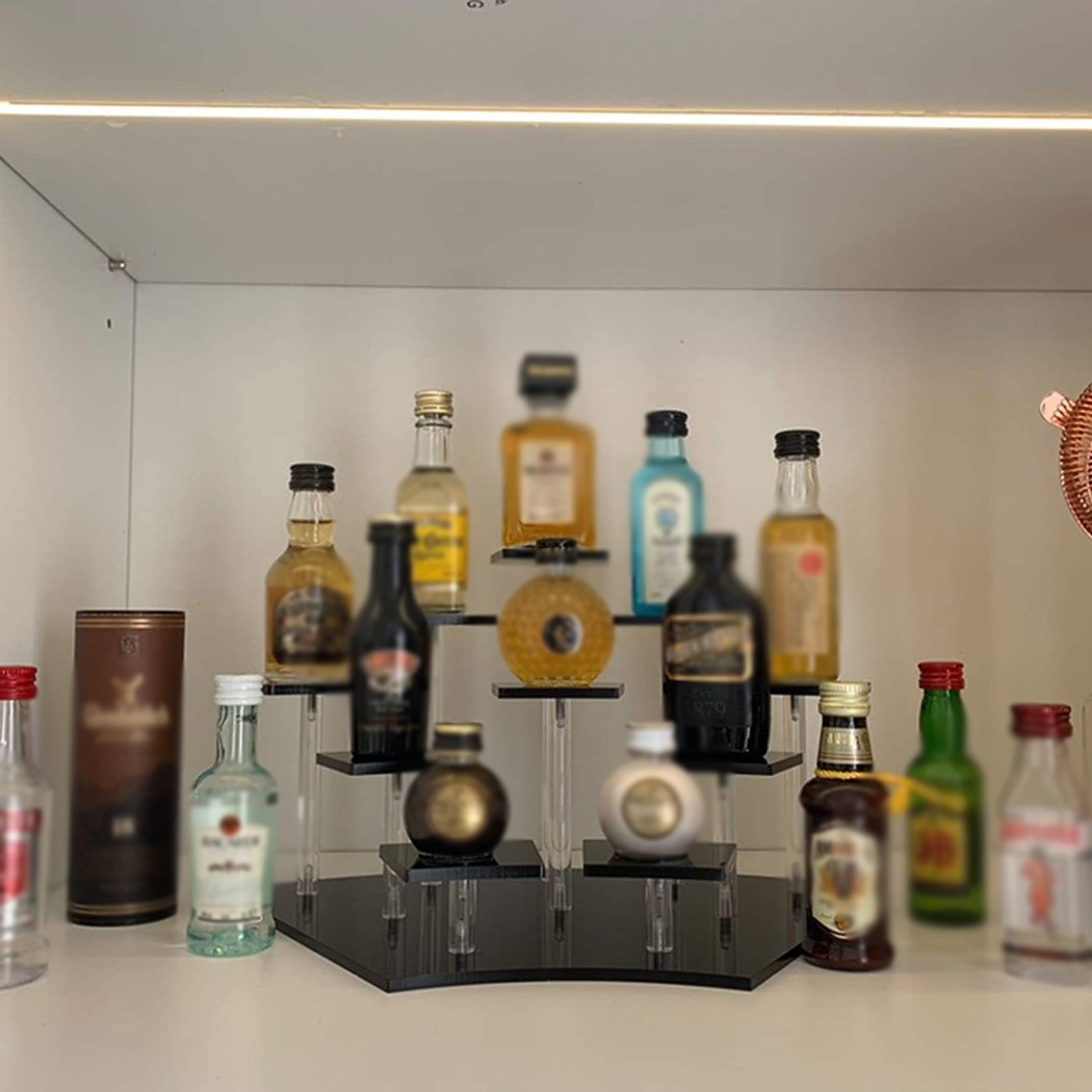 アクリルデザートディスプレイ,ジュエリーケーキ,香水,収納ラ - Perfume Fragrance Holder のレビューと価格